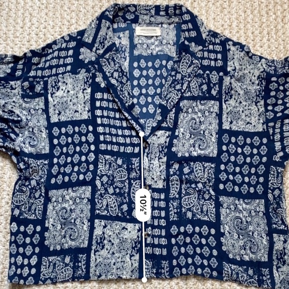 URBAN OUTFITTERS | UO Gracie Crinkle Shirt Small - Picture 9 of 10